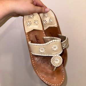 CREAM JACK ROGER SANDALS